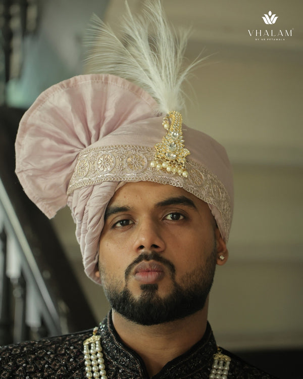 Royal Light Purple Wedding Pagdi with Pearl Brooch & Feather
