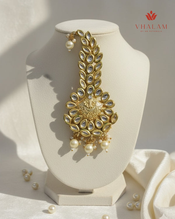 Antique Gold Floral Kundan and Pearl Turban Brooch