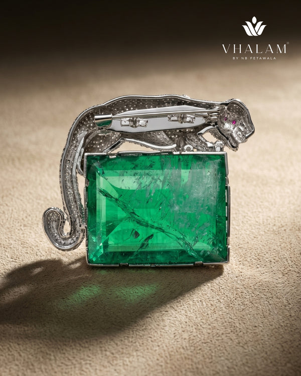 Royal Panther Emerald Green Stone Ceremonial Silver Brooch