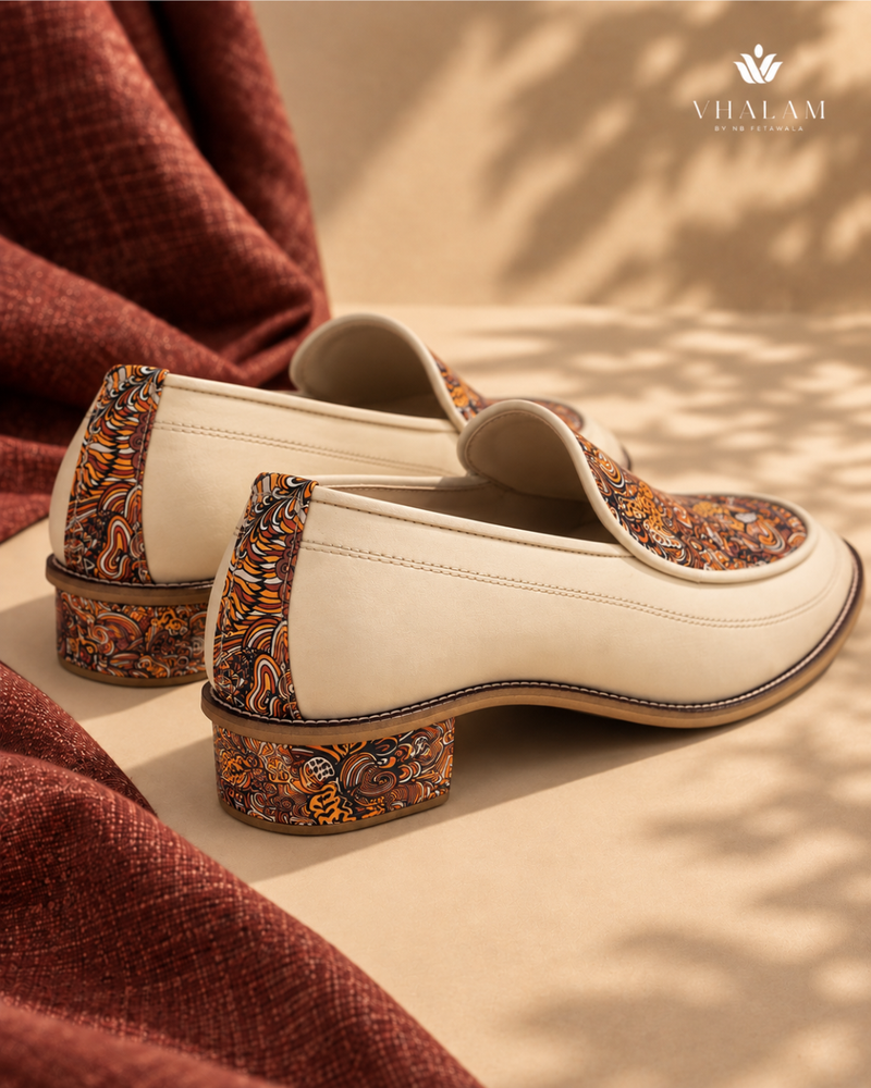 Handcrafted Maharaja Printed Cream Wedding Loafers
