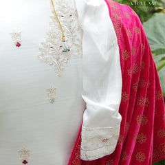 Regal Pink Velvet Shawl with Intricate Golden Motifs