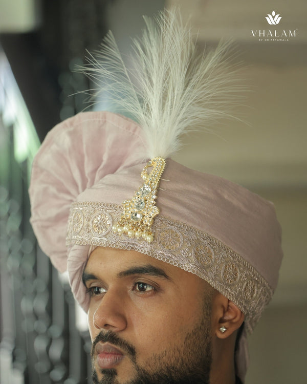 Royal Light Purple Wedding Pagdi with Pearl Brooch & Feather