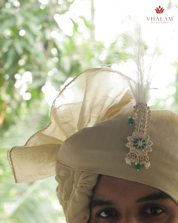 Classic Light Gold Groom Turban with Kundan Brooch & Feather