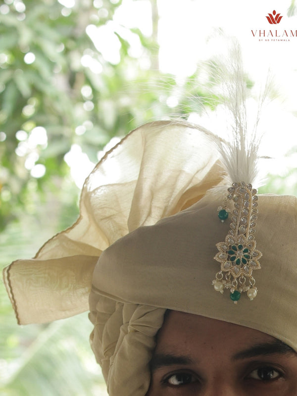 Classic Light Gold Groom Turban with Kundan Brooch & Feather