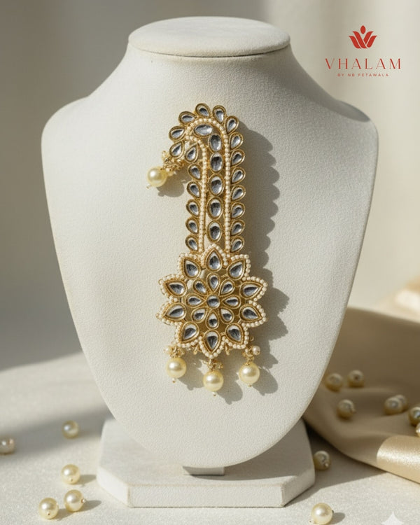 White Floral Kundan Wedding Turban Brooch