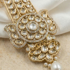 Vihaan Kundan Kalangi – White
