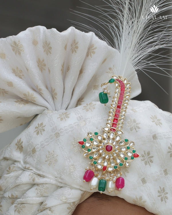 Cream Gold Patterned Groom Turban with Multi-Stone Brooch