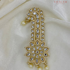 White Floral Kundan Wedding Turban Brooch