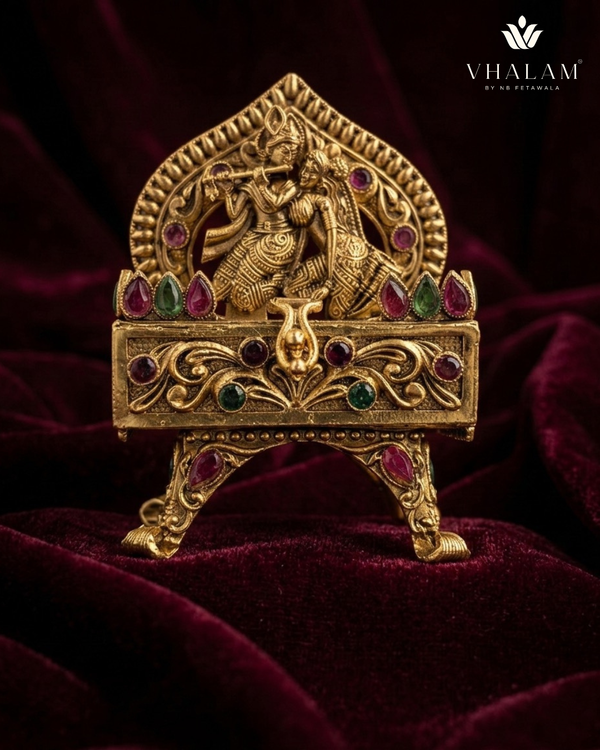 Premium Radha Krishna Brass Kumkum Box – Ornamental Sindoor Dibbi for Pooja Decor