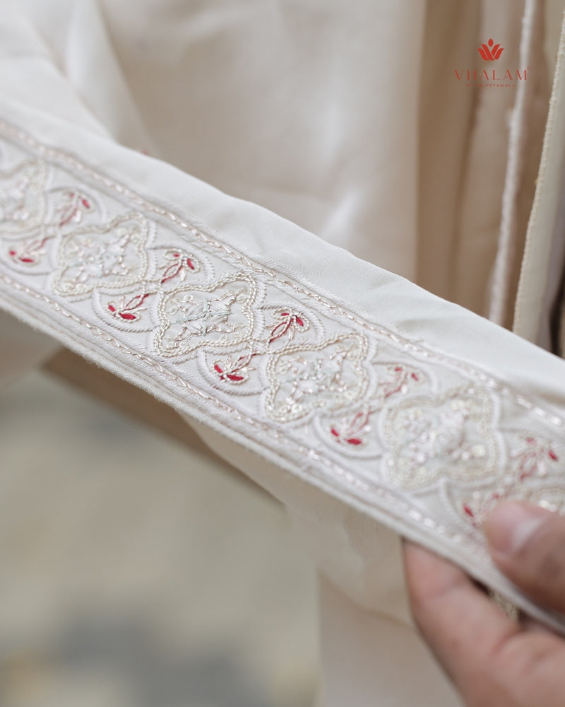 Traditional Ivory Shawl with Subtle Red Highlights