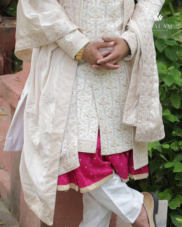 Traditional Ivory Shawl with Subtle Red Highlights