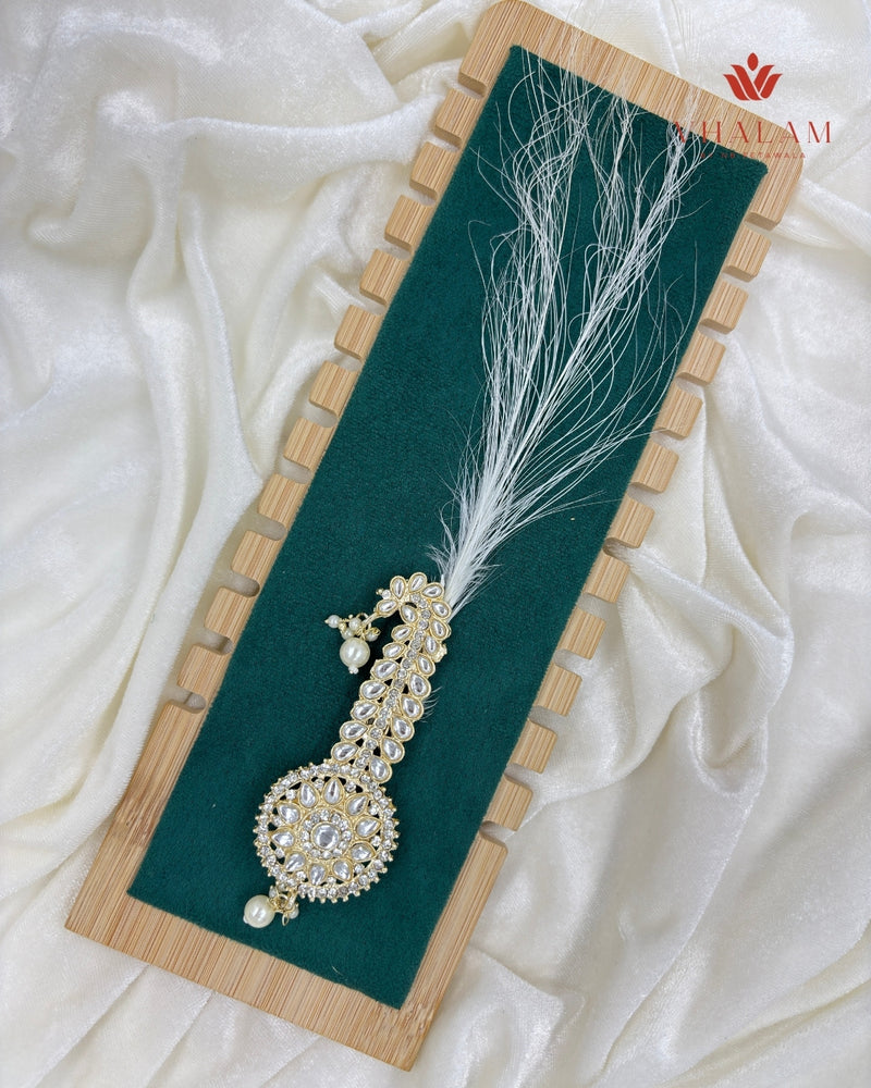 Regal Round White Kundan Turban Brooch