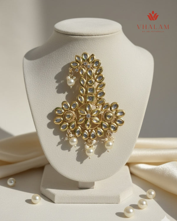 Royal Floral Design Kundan Wedding Brooch