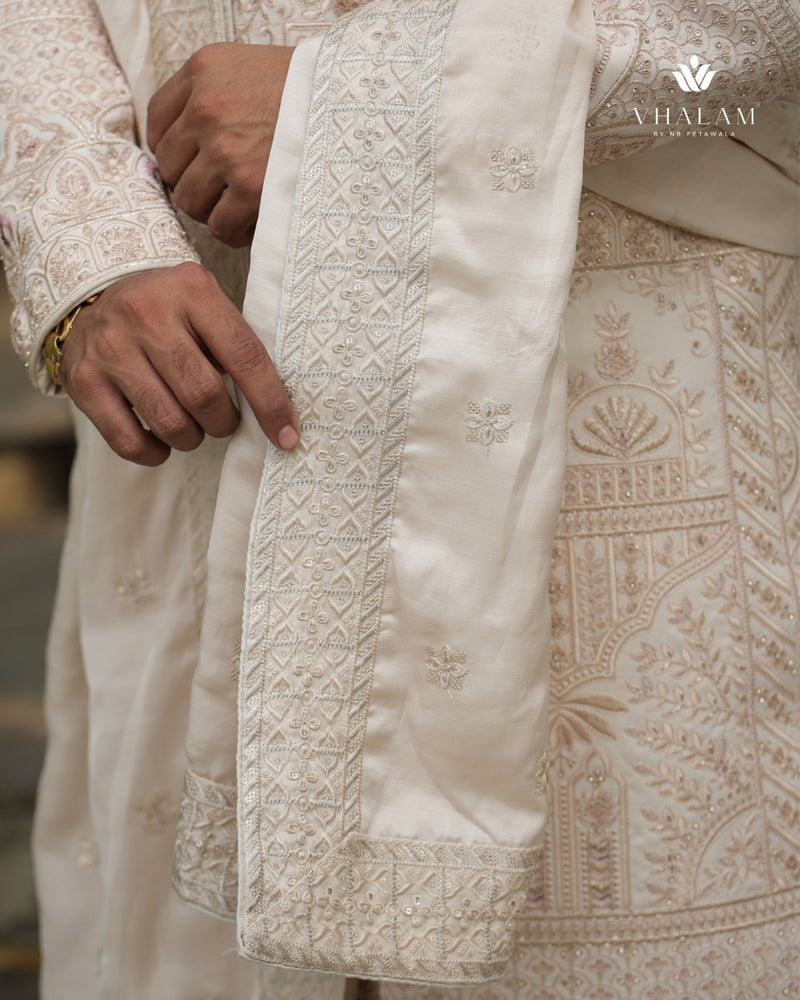 Classic Off-White Wedding Shawl with Intricate Thread Work