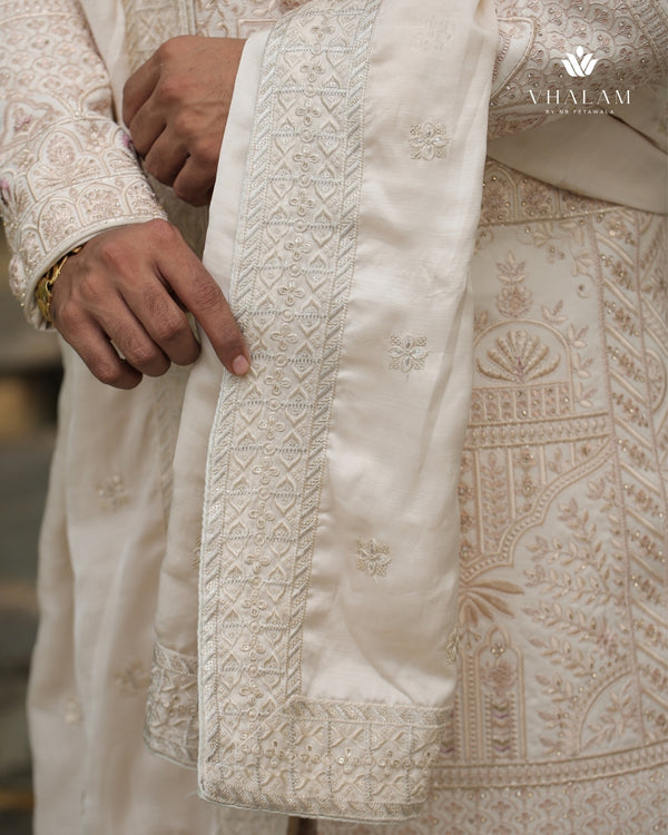 Classic Off-White Wedding Shawl with Intricate Thread Work