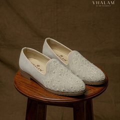 Egret Pearl-Encrusted Swirl Motif Suede Loafers