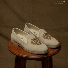 Golden Eagle - Champagne Golden Hand Embroidered Loafers