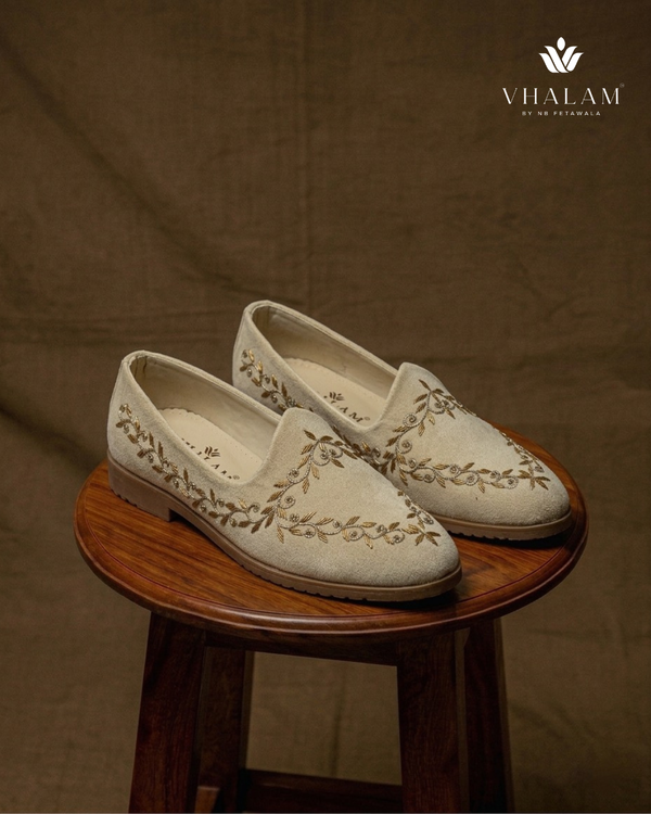 Golden Bird - Hand-Embroidered Velvet Loafers