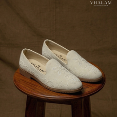Ivory Egret Suede Loafer – Hand-Beaded Tonal Ivory Wedding Jutti