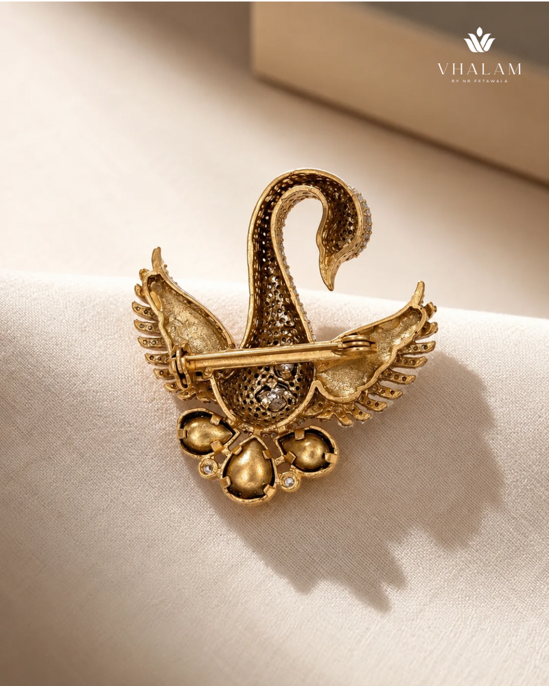 Hansa Green Stone Suit Brooch