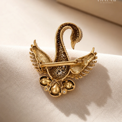 Hansa Green Stone Suit Brooch