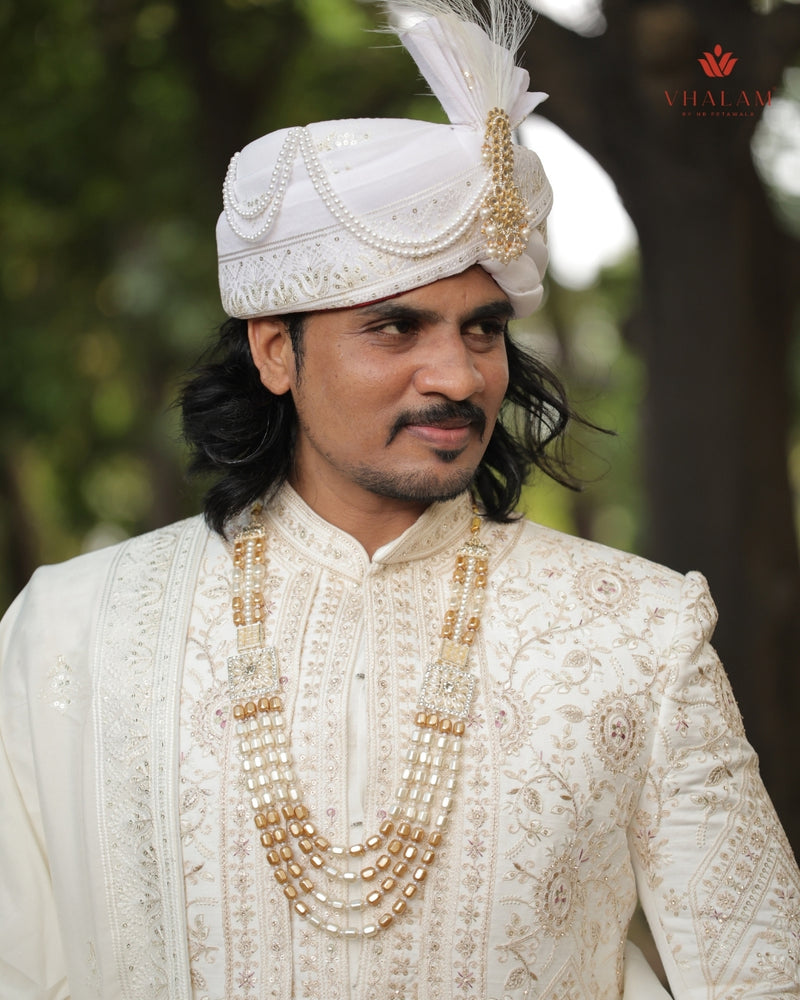 Groom Square Polki Side Pendant Kantha