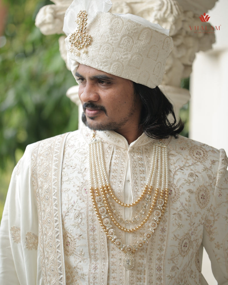 Groom Square Polki Side Pendant Kantha