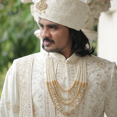 Groom Square Polki Side Pendant Kantha