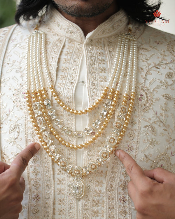 Groom Square Polki Side Pendant Kantha