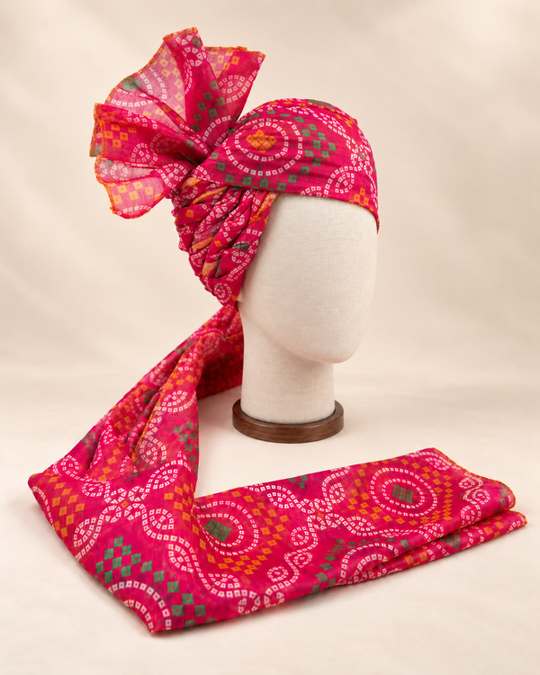 Right side view of pink multicolour bandhani Barati Safa showing twisted folds and fan detail
