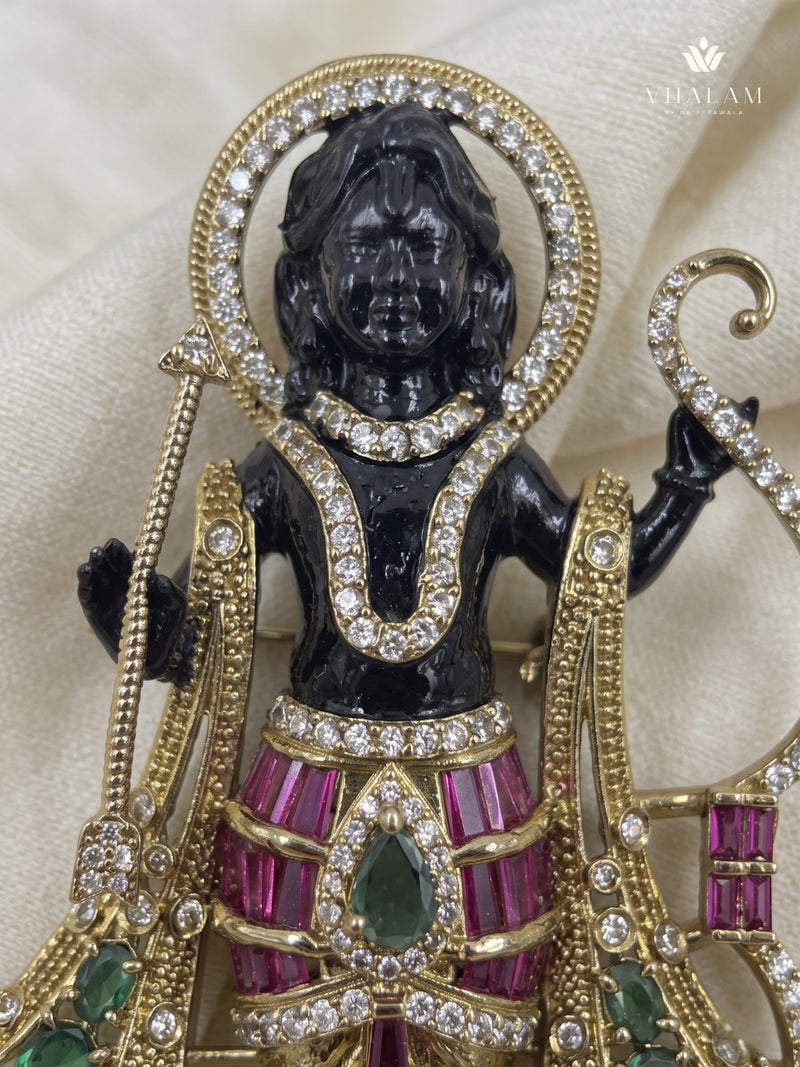 Shri Ram Bow and Arrow Brooch, detail view