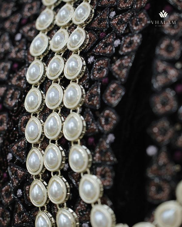 White Groom Tear-Drop Pearl Beaded Three-Layer Mala
