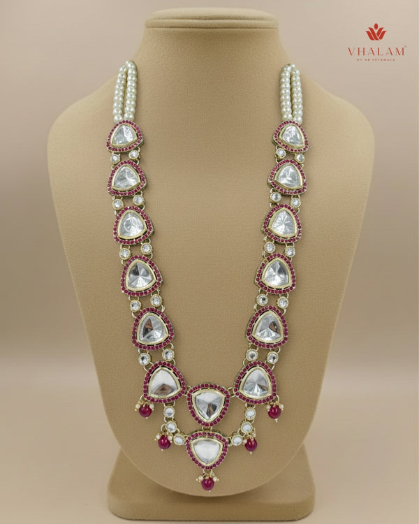 Groom Triangle Kundan Wagh Nakh Dual Mala