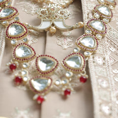 Groom Triangle Kundan Wagh Nakh Dual Mala