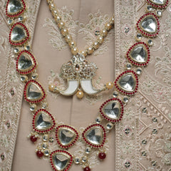 Groom Triangle Kundan Wagh Nakh Dual Mala