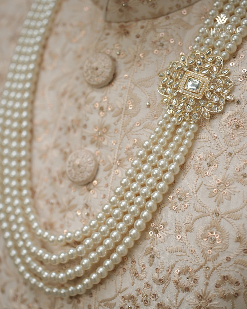Groom Pearl & Kundan Floral Side White Brooch Mala