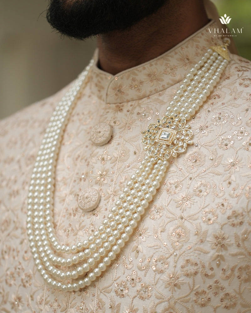 Groom Pearl & Kundan Floral Side White Brooch Mala