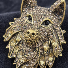 Gold-Tone Wolf Head Brooch, detail view