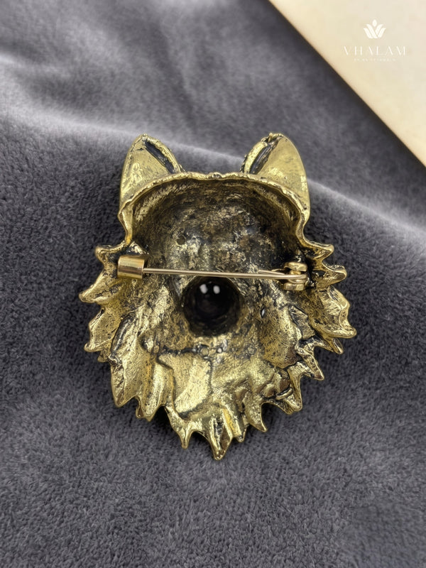 Gold-Tone Wolf Head Brooch, rear view